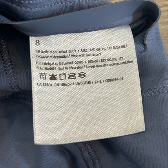 LULULEMON Breezethrough High Rise Tight Light Blue. Size 8 - Picture 3 of 8